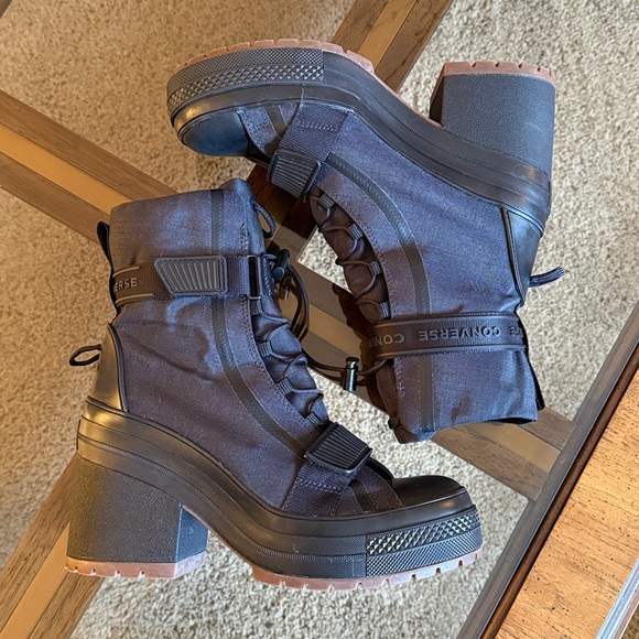 Women’s Converse CTAS GR82 Platform Boot Style#563468C Size US9/UK7/EUR40/CM25.5 - Picture 9 of 17